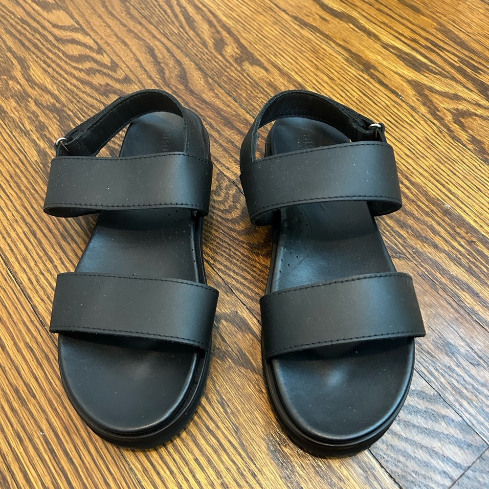 Nisolo Black Leather Double-Strap Sandals